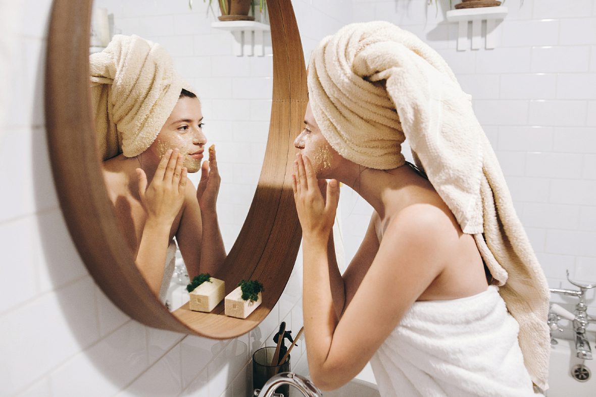 Natural Vs Clinical Skincare: Which Is Best For You?