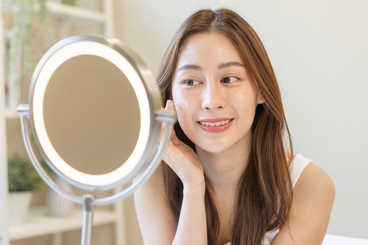 Why Azelaic Acid Works For Acne And Rosacea Relief